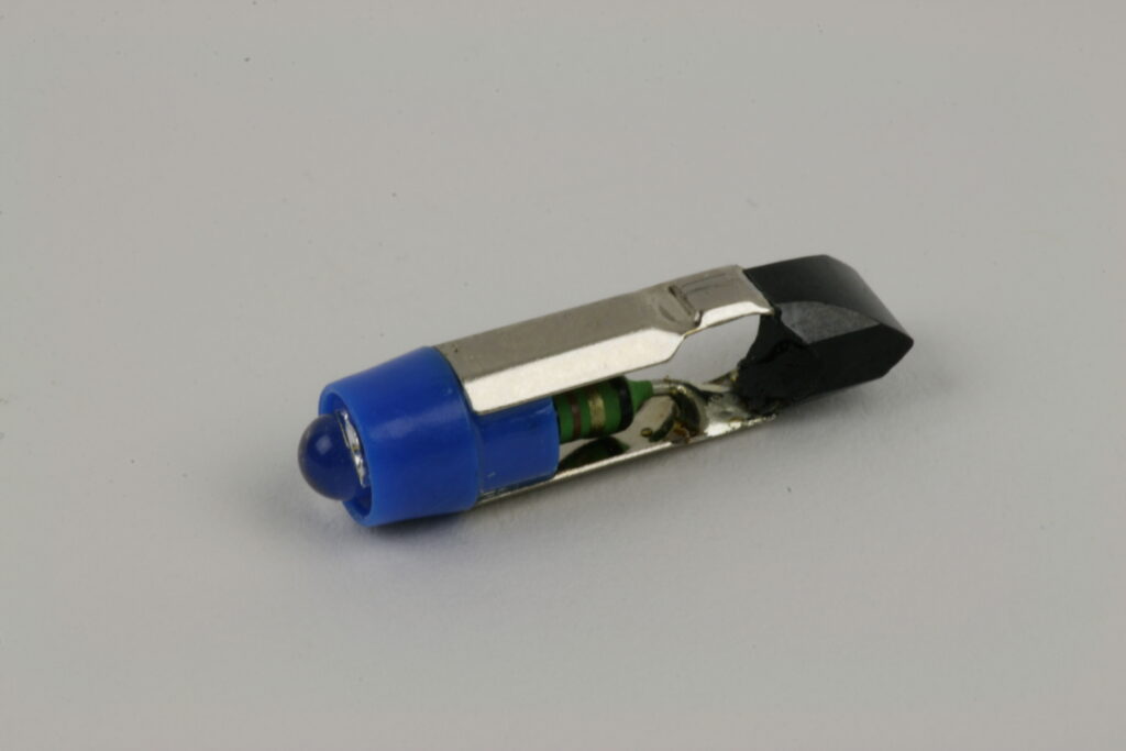 2504145B3
